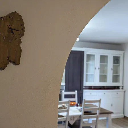 L'oleandro Apartment *